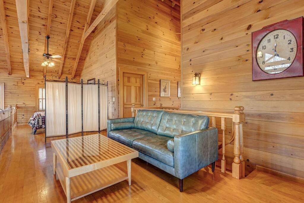 Willa Blue Ridge Bliss- Spacious Cabin, Pets, Hot Tub! Zewnętrze zdjęcie