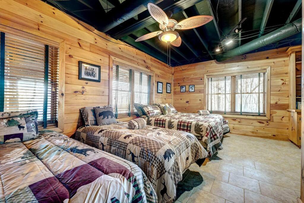 Blue Ridge Bliss- Spacious Cabin, Pets, Hot Tub! Zewnętrze zdjęcie