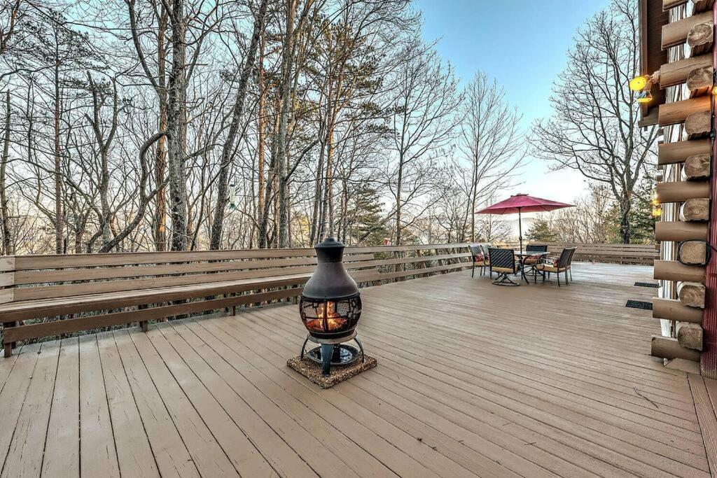 Blue Ridge Bliss- Spacious Cabin, Pets, Hot Tub! Zewnętrze zdjęcie