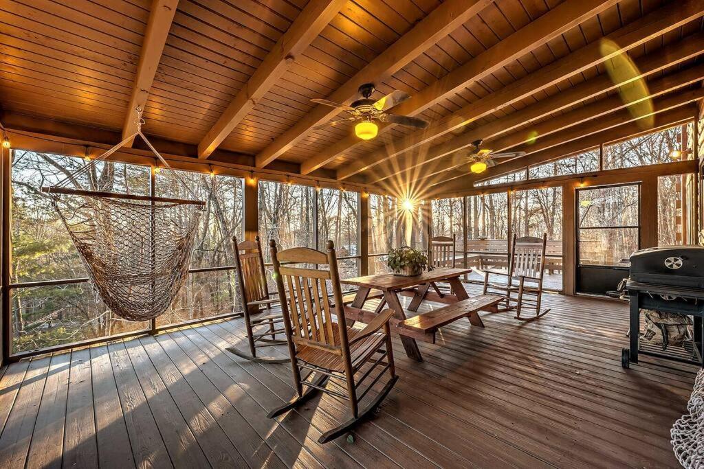 Blue Ridge Bliss- Spacious Cabin, Pets, Hot Tub! Zewnętrze zdjęcie